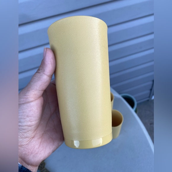 Vintage Tupperware Harvest Gold Textured Tumblers Cups #873 Lot of 6 - Picture 6 of 7